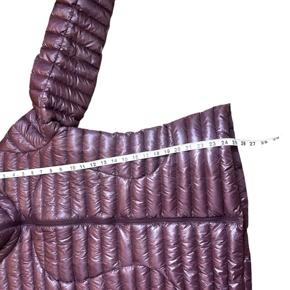 Lululemon Pack It Down Jacket *Shine Bordeaux Drama- Size 8 - Picture 12 of 12